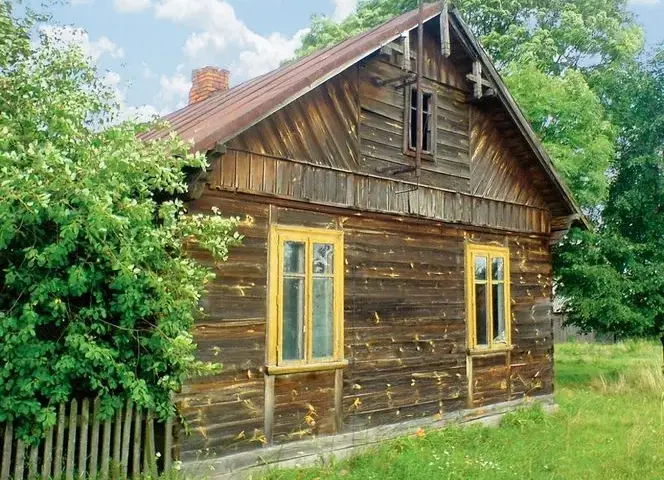 Jak urządzić stary drewniany dom: praktyczne porady i inspiracje